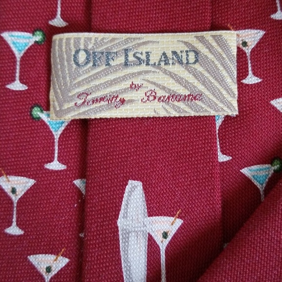Tommy Bahama Red Martini Tie Silk - Picture 3 of 3